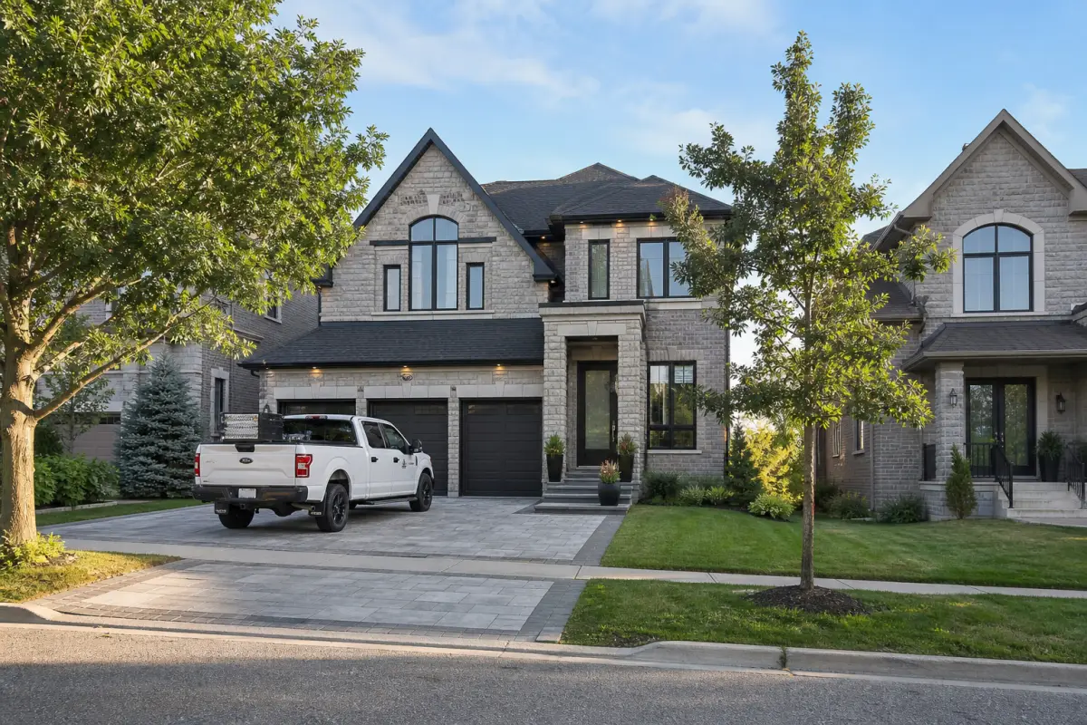 Custom homes on a Woodbridge street in Vaughan